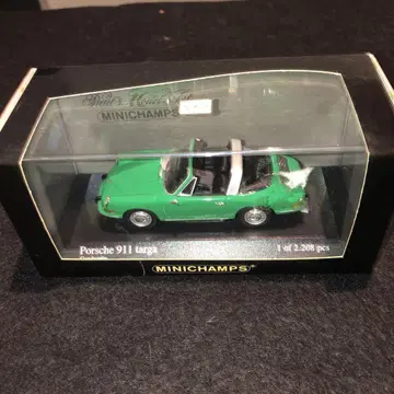 MINICHAMPS Porsche 911 targa 그린