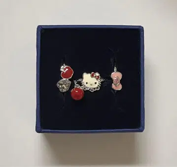 SWAROVSKI 키티 삼연 반지