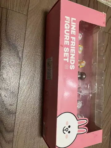 라인프렌즈 피규어