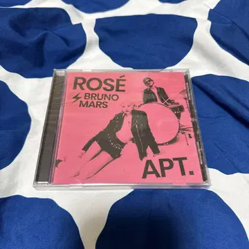 ROSE APT. 핑크 싱글 CD 미개봉 새상품 로제 브루노마즈