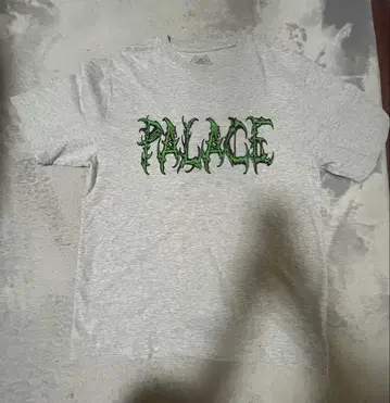 PALACE 애쉬 그레이 티셔츠 M 사이즈