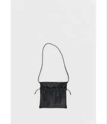 Hender Scheme cow red cross bag small