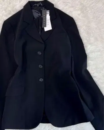 [ sale ] 고급 띠어리 자켓 38,000엔 상당품