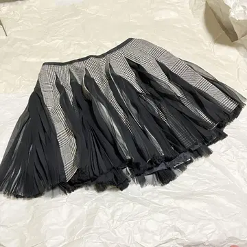 [ sacai / 사카이 ] 본딩 가공 / 플리츠 플레어 미니 스커트