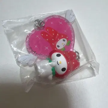[익명 배송] 마이멜로디 시크릿 참 B 딸기 my melody