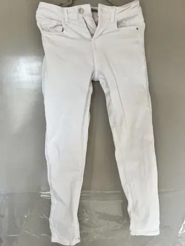 ZARA 화이트 청바지 EUR36 일본 사이즈 S~M 사이즈
