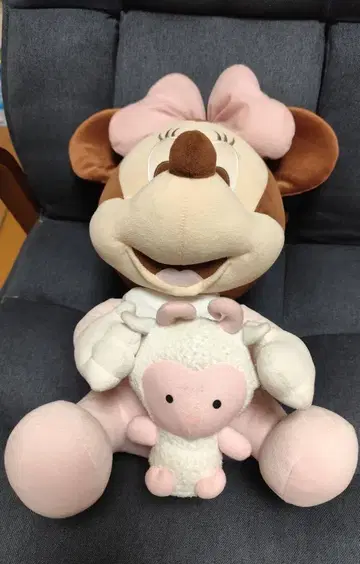 미니와 양 봉제 인형 세트