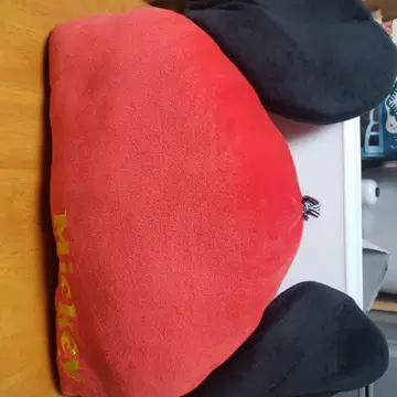 미키마우스 쿠션