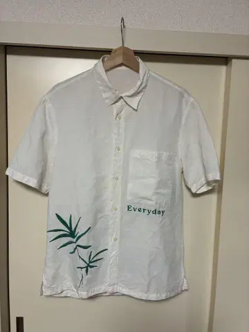 반팔 셔츠 린넨 M L 빈티지 vintage 70년대 80년대 자수