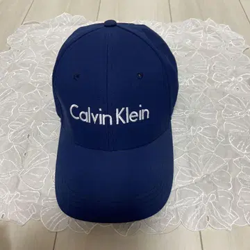 Calvin Klein 네이비 캡