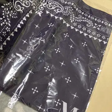 유천 반다나