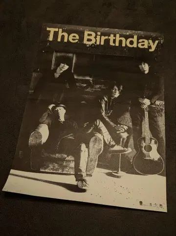 The Birthday 흑백 포스터