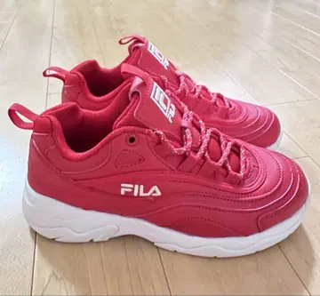 새상품급 FILA 휠라 레드 스니커즈