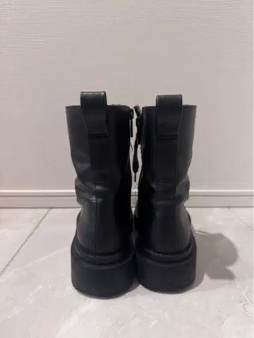 부츠 y2k 그런지