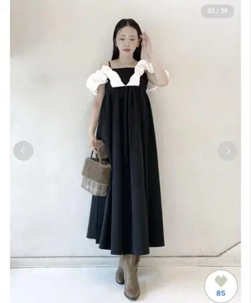 릴리 브라운 엔젤 슬리브 볼륨 원피스