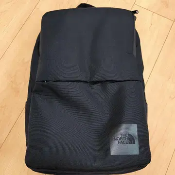 THE NORTH FACE 블랙 백팩 Shuttle 시리즈