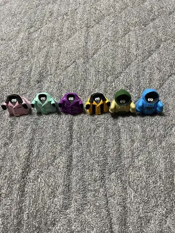 휴먼 로봇 고스티 피규어 세트