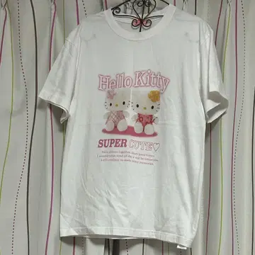 CandyStripper 헬로키티 콜라보 T