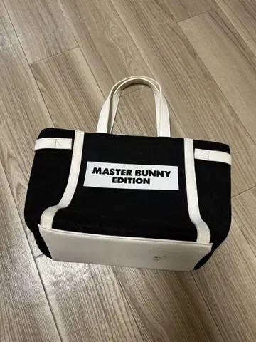 MASTER BUNNY EDITION 토트백