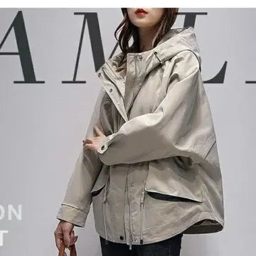 XL 베이지 마운틴 파카 오버사이즈