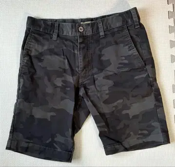 저널 스탠다드 카모플라쥬 패턴 숏팬츠