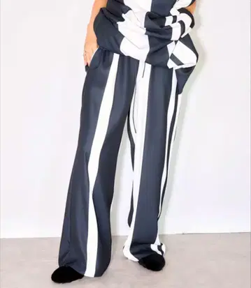 CITYSHOP MATTE SATIN EASY 팬츠