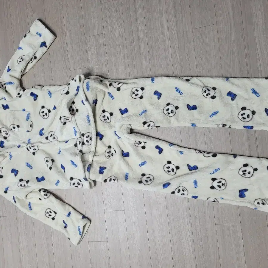 【SHUSHU TONG x HAUS NOWHERE】Ribbon Pajama One Piece White Shu Shu Tong x House Nowhere Long Sleeve Pajamas on Bunjang