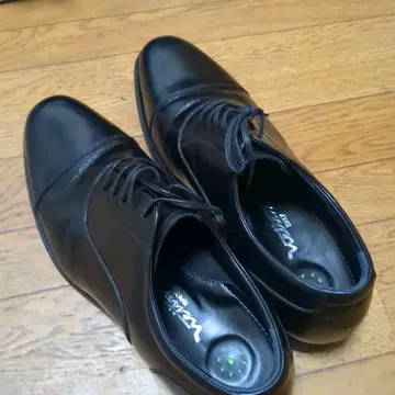 [미사용 새상품] 레자노바 블랙 25.5 mEEEE 가죽 신발