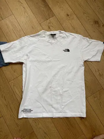 The North Face 화이트 티셔츠 NT82030