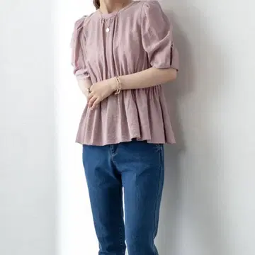mystic 백 V 리본 블라우스