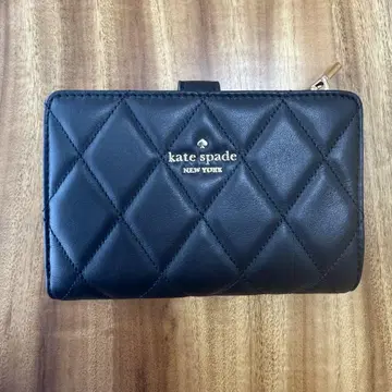 [가격 인하] kate spade 퀼팅 블랙 반지갑