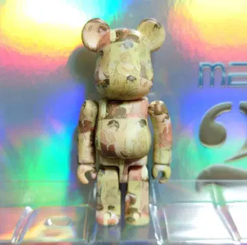 BE@RBRICK 100%