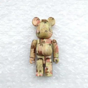 BE@RBRICK 100%