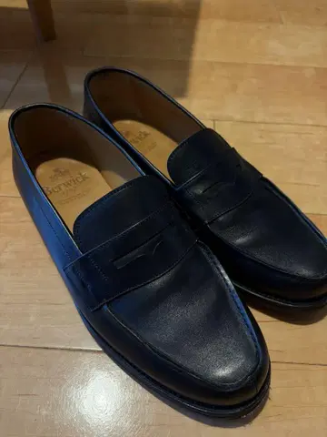 Berwick 코인 로퍼 UK9.0