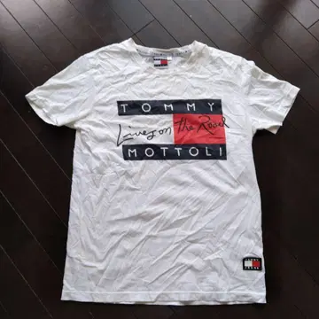 TOMMY JEANS 화이트 티셔츠 L 사이즈
