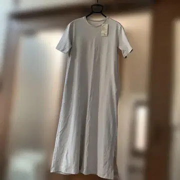무인양품 MUJI 새상품 택 포함 스무스 짜임 반팔 원피스