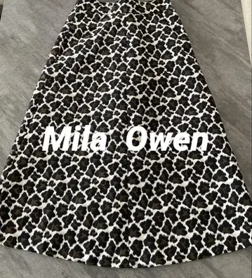 미라 오웬 Mila Owen 레오파드 자카드 서큘러 스커트