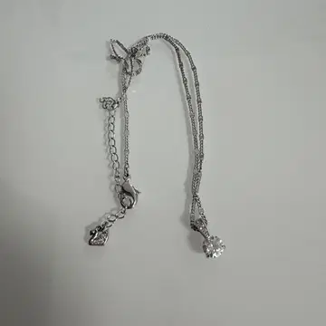실버 크리스탈 펜던트 목걸이