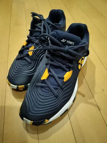 27 퓨전 레브 5 YONEX 테니스화