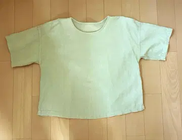 젠 선생님의 일상복 반팔 티셔츠 숏 연두색