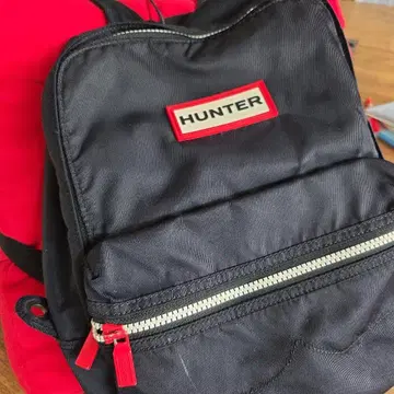 HUNTER 블랙 럭색 백팩 헌터