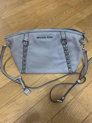 MICHAEL KORS 그레이 백