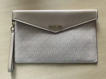 MICHAEL KORS 반지갑 파우치