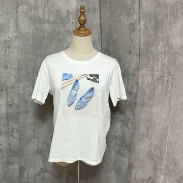 TRUBE 비즈 반짝이 펌프스 프린트 귀여운 티셔츠 캐주얼