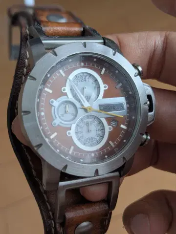 FOSSIL 손목시계 트렌드 크로노그래프 브라운 JR1157