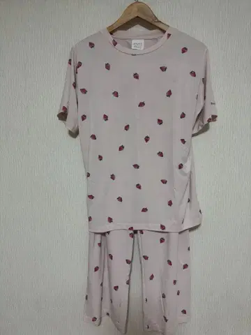 젤라피케 딸기 룸웨어