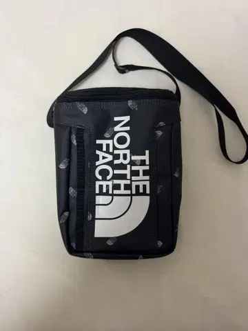 THE NORTH FACE 블랙 숄더백