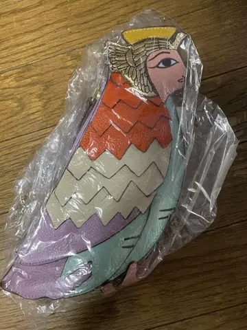 츠모리치사토 파우치