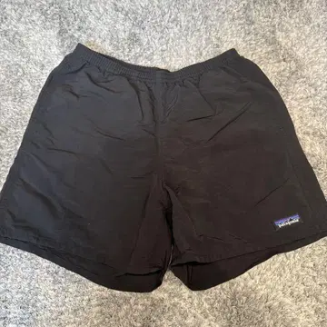 patagonia 블랙 숏팬츠 S