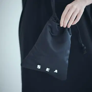 [새상품 미개봉] SEA Japan 새틴 복조리 블랙 M